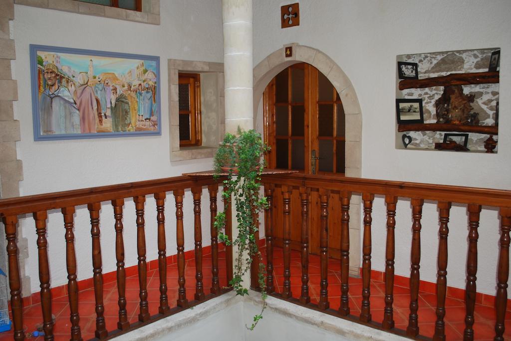 Riad Arambys Szavíra Kültér fotó